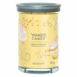 Yankee Candle Vanilla Cupcake Signature Large Tumbler Candle - 623g | Long-Lasting Fragrance | Premium Home Decor