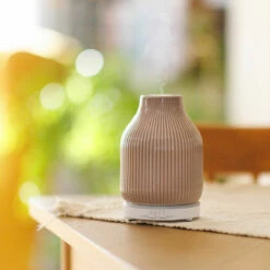 Aroma Home Purify & Balance Ceramic USB Ultrasonic Diffuser | Essential Oil Aromatherapy | Silent Operation 14 Aroma Home Purify & Balance Ceramic USB Ultrasonic Diffuser | Essential Oil Aromatherapy | Silent Operation -Campus Gifts Sales aroma home ah dif0001 purify balance diffuser 4