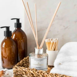 Home County Candle Co. The Cotswolds - Fresh Linen Reed Diffuser | Long-Lasting Fragrance -Campus Gifts Sales home county candle co cotswolds fragrance lifestyle 1080
