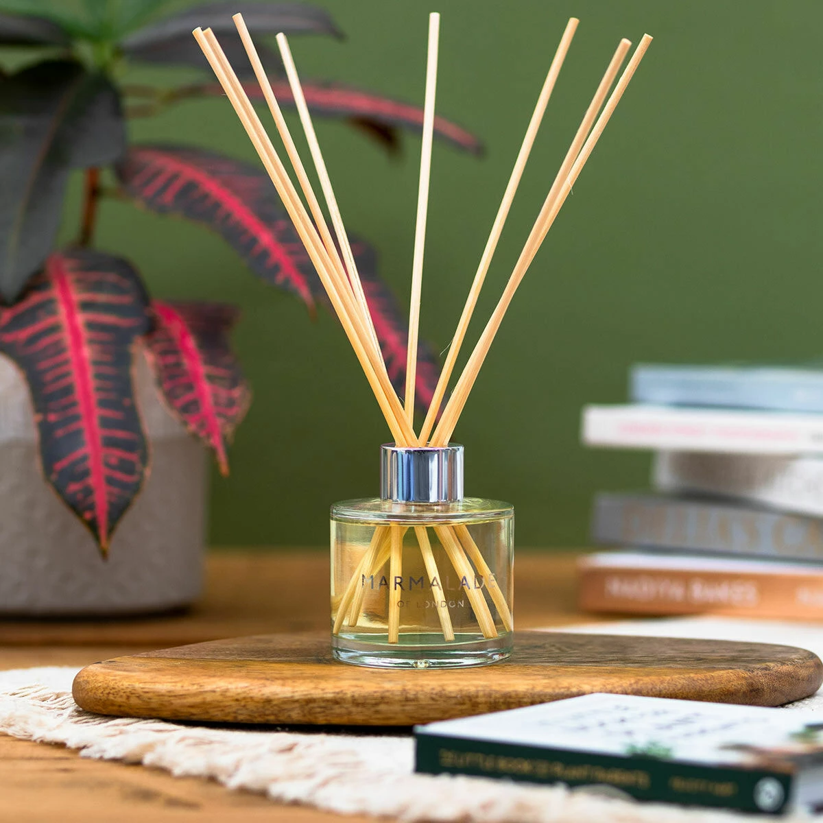 Marmalade Of London Pacific Orchid & Sea Salt 100ml Reed Diffuser | New In Home Fragrance 4 Marmalade Of London Pacific Orchid & Sea Salt 100ml Reed Diffuser | New In Home Fragrance - Image 2