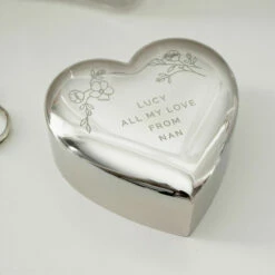 Personalised Floral Free Text Heart Trinket Box - Unique Ornament & Keepsake Gift -Campus Gifts Sales pmc personalised p0102z22 floral free text heart trinket box 04