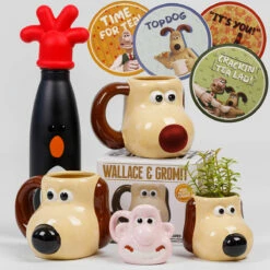 Wallace & Gromit β Gromit Shaped Mug | New In 11 Wallace & Gromit β Gromit Shaped Mug | New In -Campus Gifts Sales wallace and gromit range shot