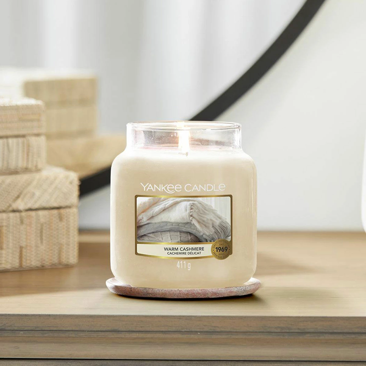 Yankee Candle Warm Cashmere Medium Jar Candle - Long-Lasting Fragrance for Home 4 Yankee Candle Warm Cashmere Medium Jar Candle - Long-Lasting Fragrance for Home - Image 2