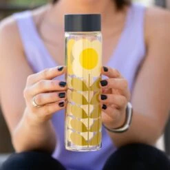Orla Kiely Daisy Stem Glass Water Bottle - Stylish & Eco-Friendly Hydration 8 Orla Kiely Daisy Stem Glass Water Bottle - Stylish & Eco-Friendly Hydration -Campus Gifts Sales wild and wolf ok603 orla kiely glass water bottle 3