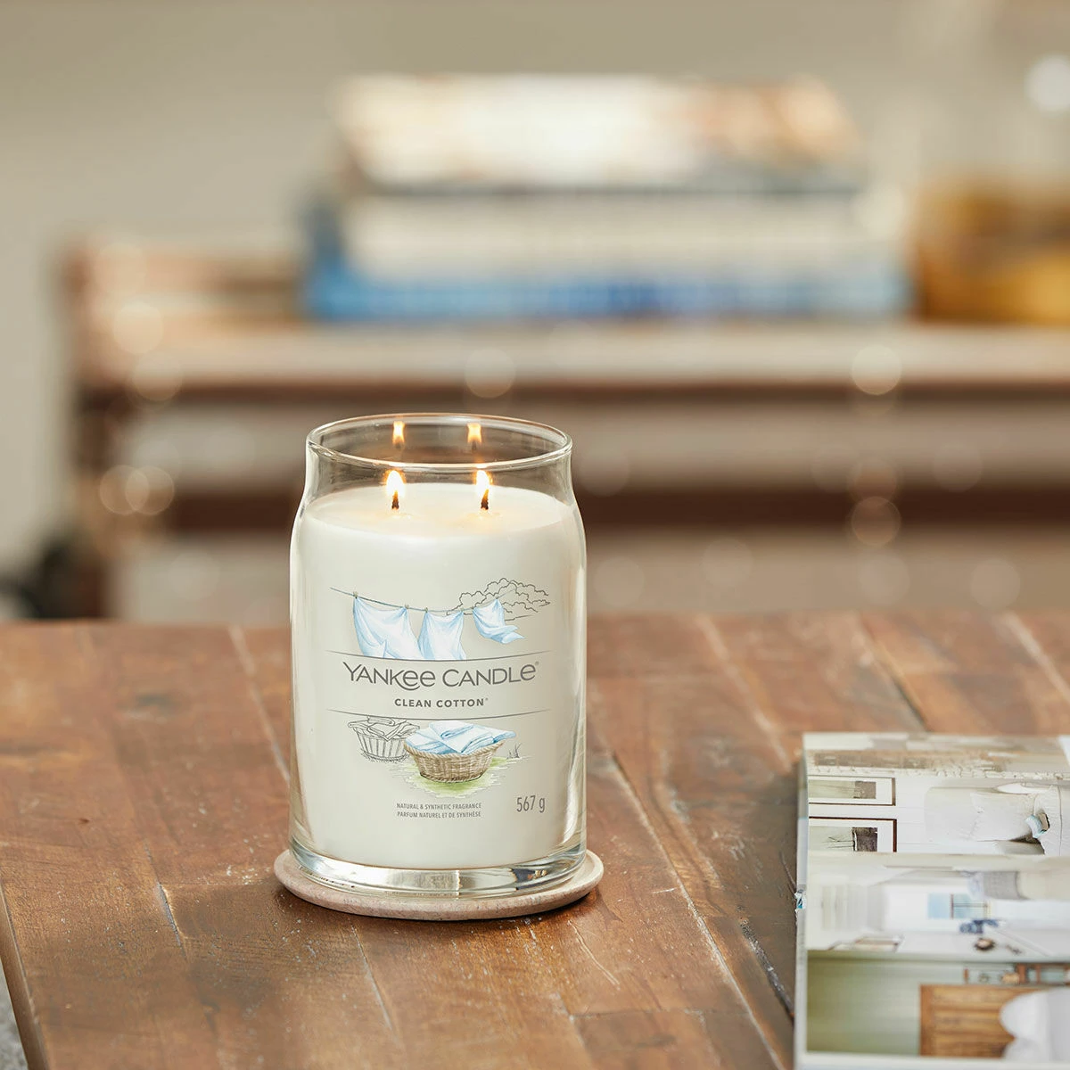 Yankee Candle Clean Cotton Signature Large Jar Candle - Long-Lasting Fragrance, 623g 6 Yankee Candle Clean Cotton Signature Large Jar Candle - Long-Lasting Fragrance, 623g - Image 4