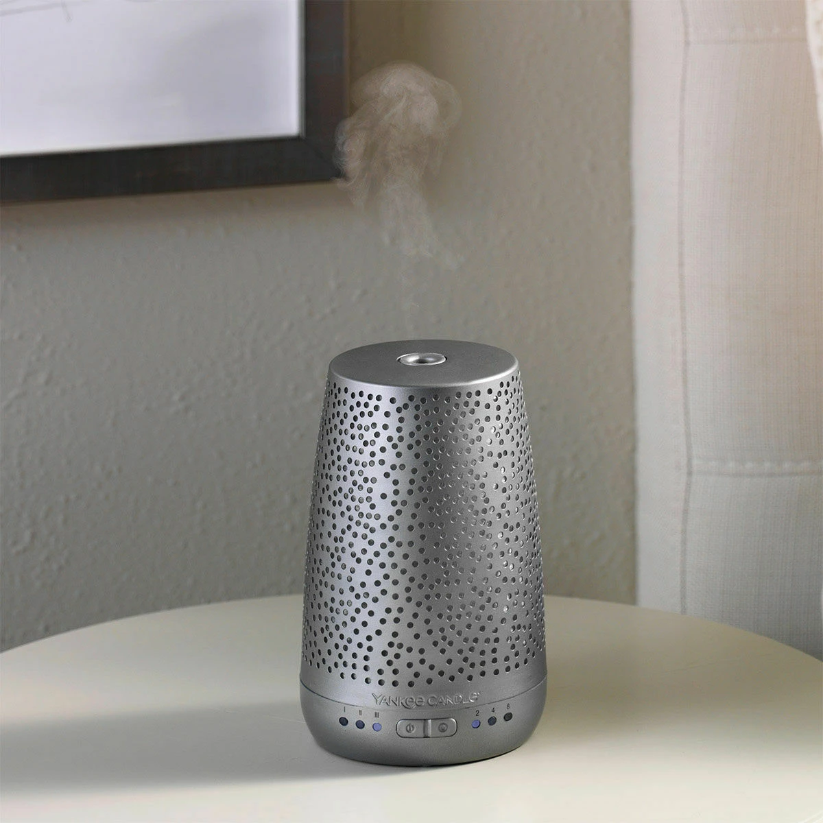 Yankee Candle Peaceful Dreams Silver Sleep Diffuser Starter Kit With 3 Refills | New In 7 Yankee Candle Peaceful Dreams Silver Sleep Diffuser Starter Kit With 3 Refills | New In - Image 5