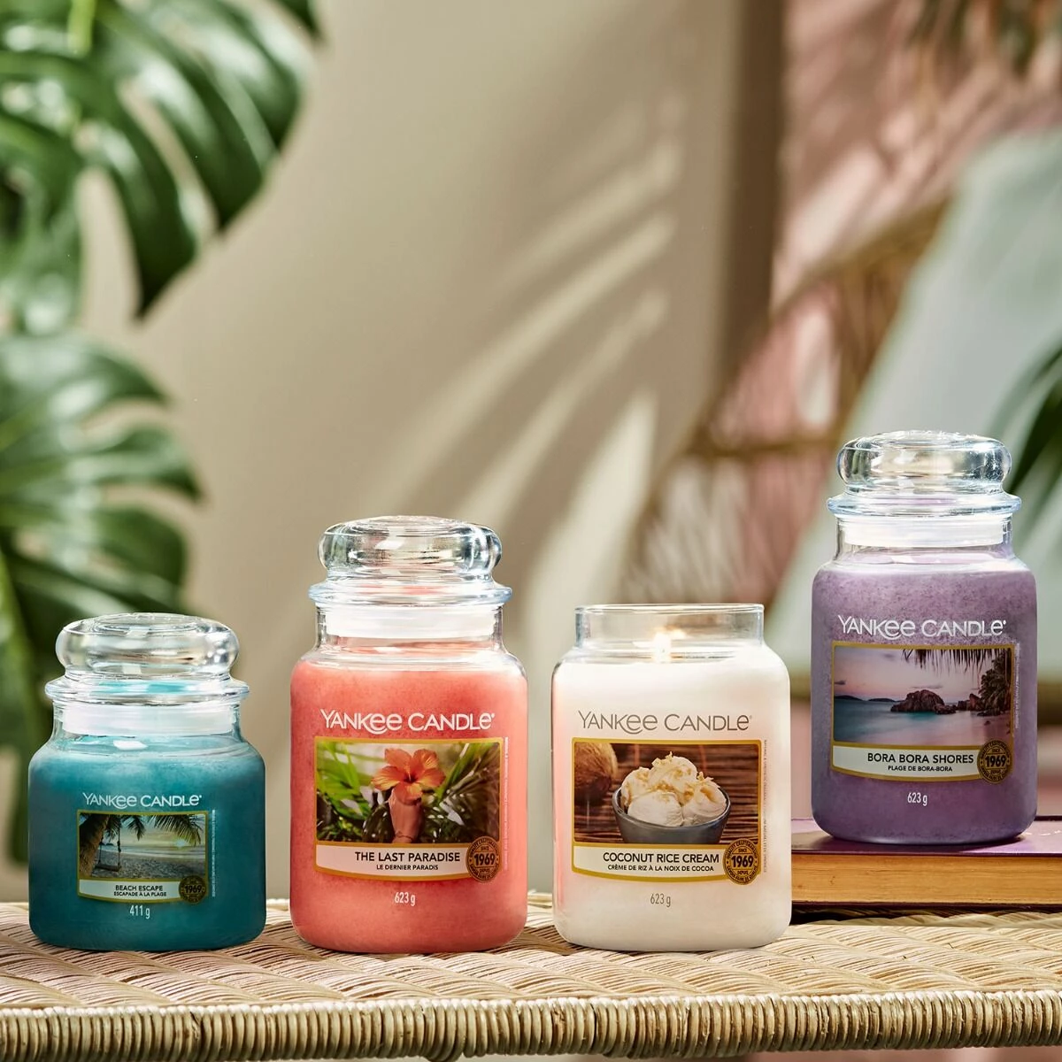Yankee Candle Beach Escape Medium Jar Candle - Long-Lasting Fragrance for Home 4 Yankee Candle Beach Escape Medium Jar Candle - Long-Lasting Fragrance for Home - Image 2